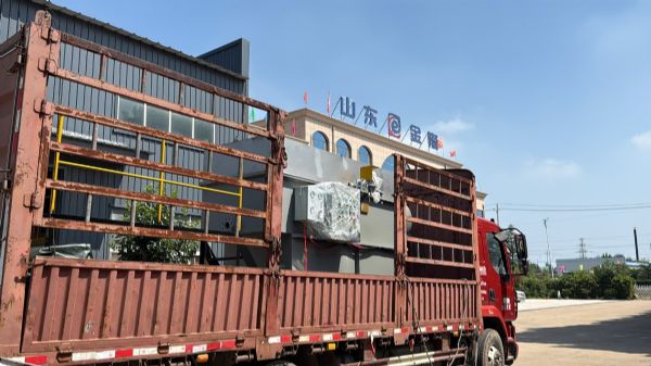 金日发货!3立方平流式溶气气浮机助力水产加工污水处理 (2).JPG